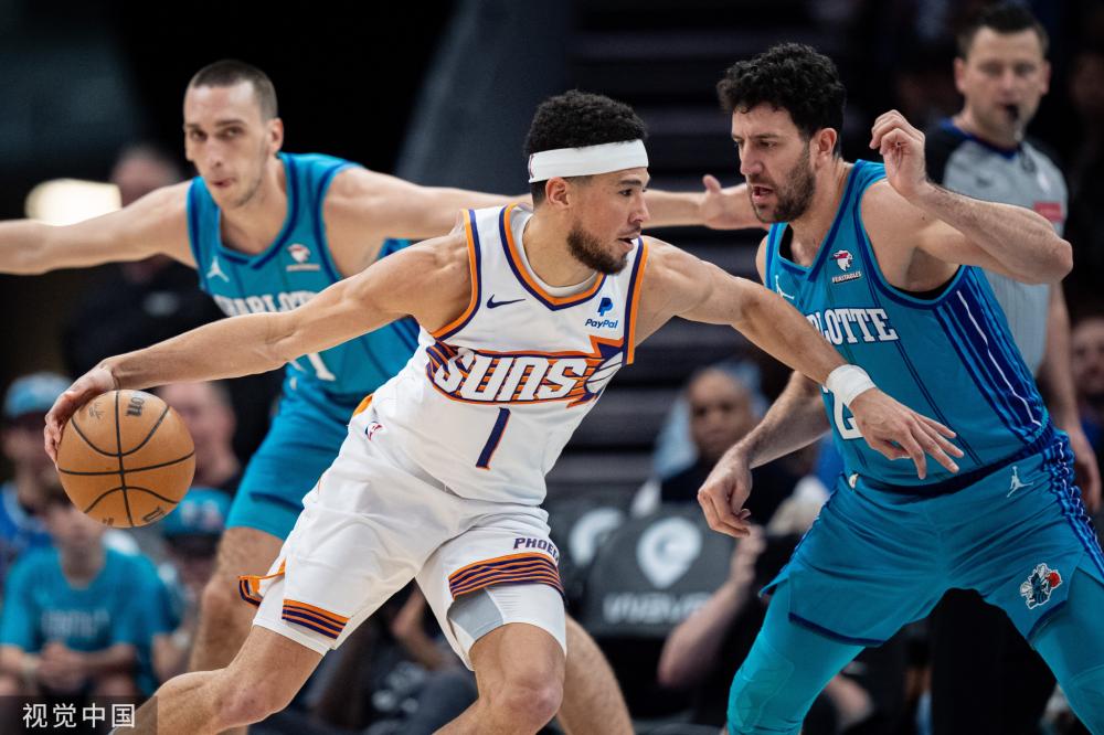 跑向一侧的 跑向一侧的