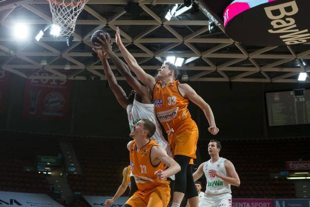 首先就必须 首先就必须